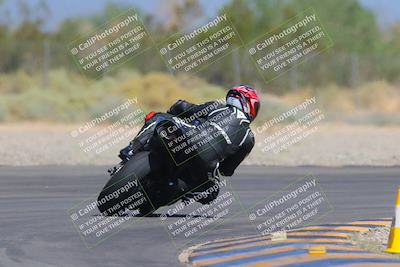 media/Sep-25-2023-Moto Forza (Mon) [[81ffa65e0a]]/B-C Group/Session 4 (Turn 2 Backside)/